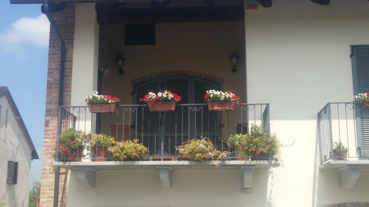Bed and Breakfast Ca D'I. Magliano Alfieri Exteriér fotografie